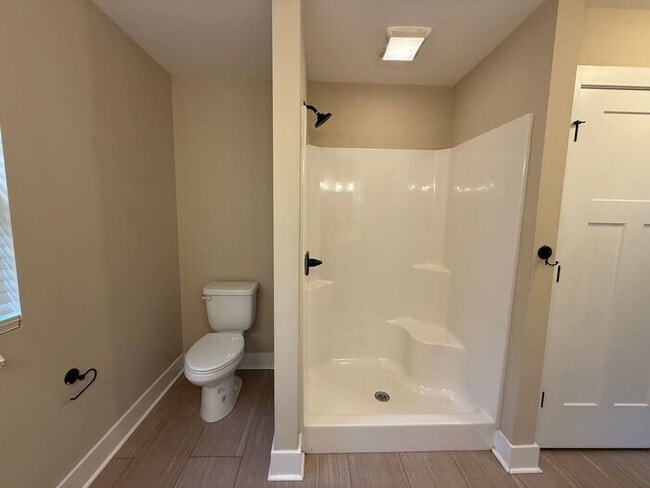 Photo - Lovely 3 Bed 2 Bath House in Old Hickory - Fenced in Yard