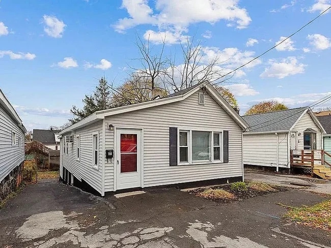727 N Alvord St Unidad BSMT