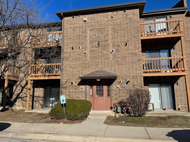 Photo - 2252 Abbeywood Dr Unit A