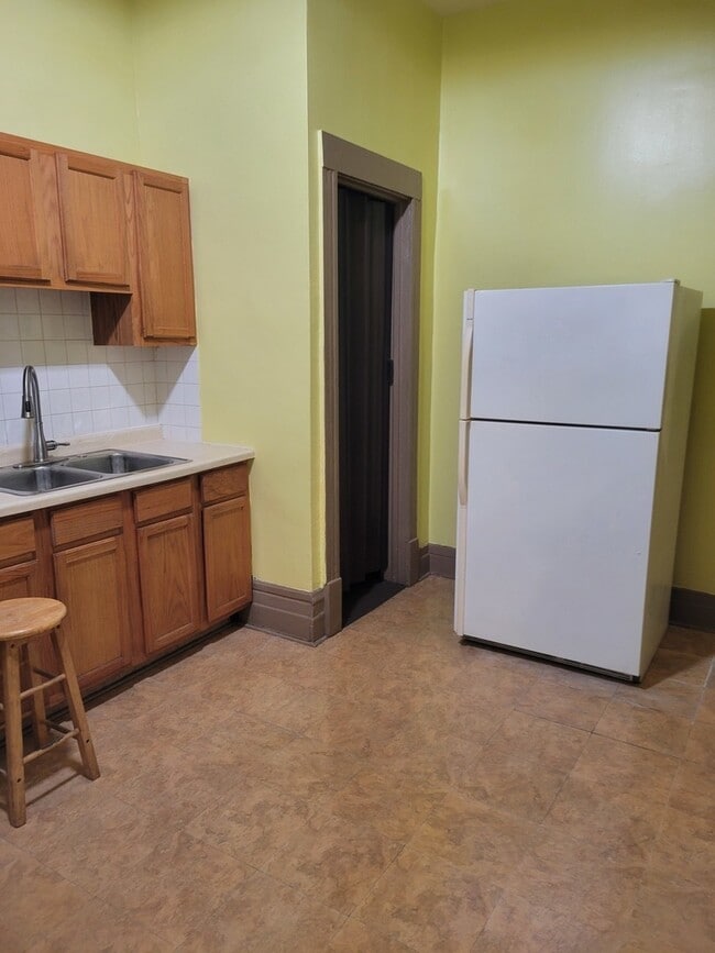 Photo - 3231 W Flournoy St Unit 2