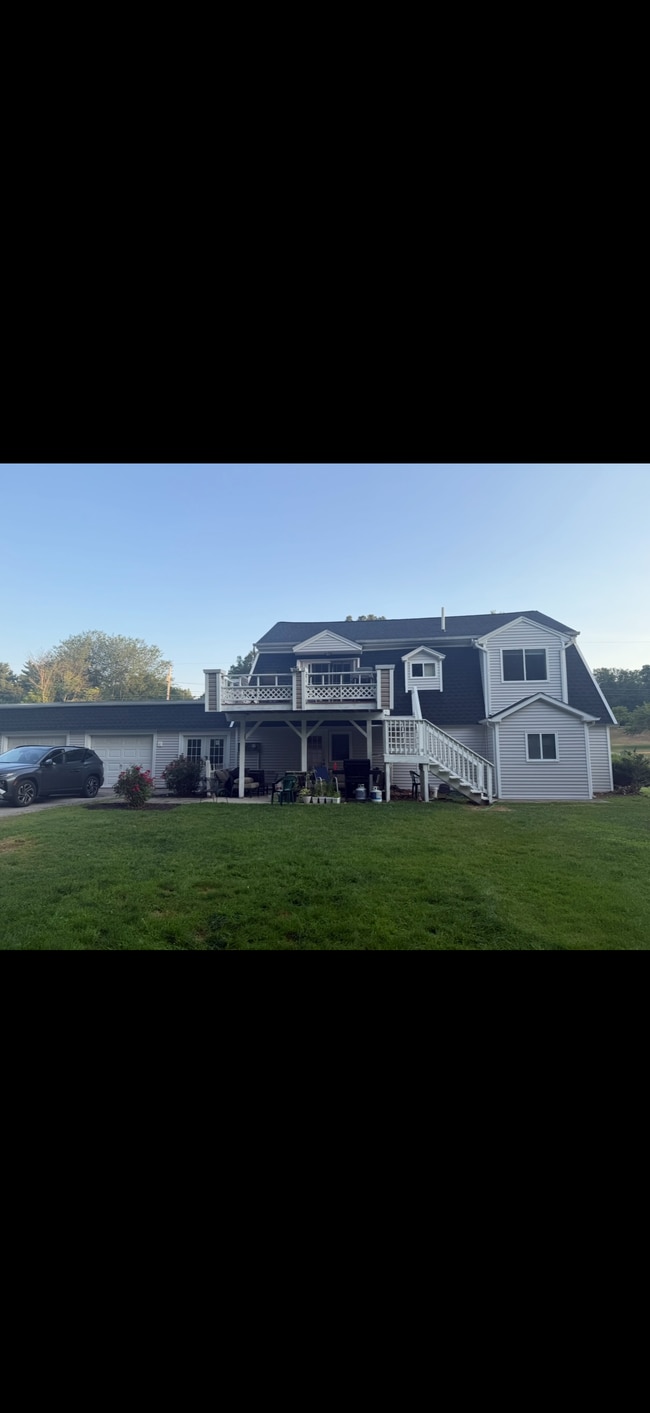 2 Jacob Ave