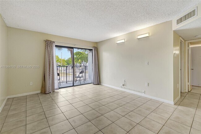 Photo - 7160 NW 179th St Unit 211