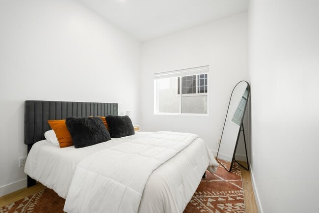 2110 Drescher St Unidad 5