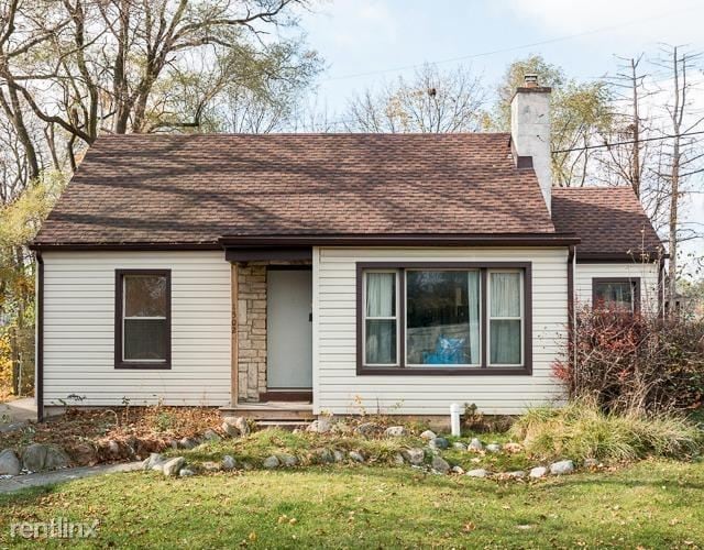 Photo - 1502 White St