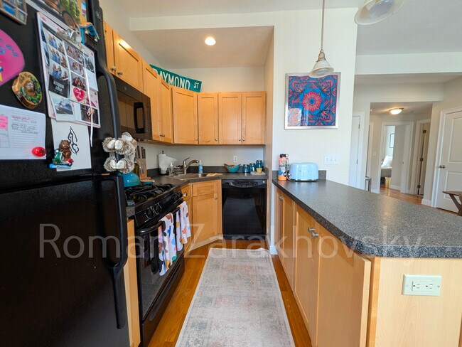 Photo - 7 Sutherland Rd Unit 201