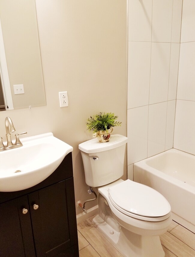 Photo - 2226 Mifflin St