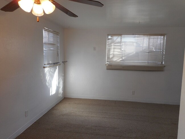 Photo - Cozy 2 Bed, 1 Bath just one block off Broadway