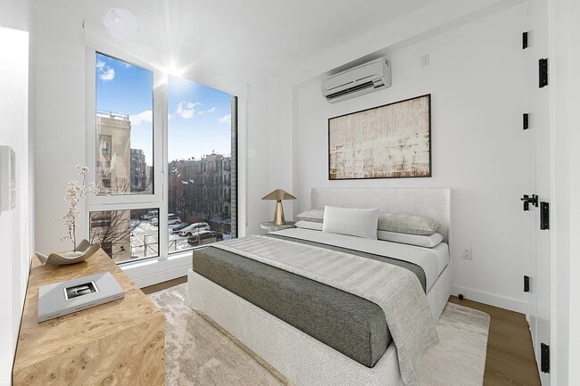 953 Dean St Unit 861