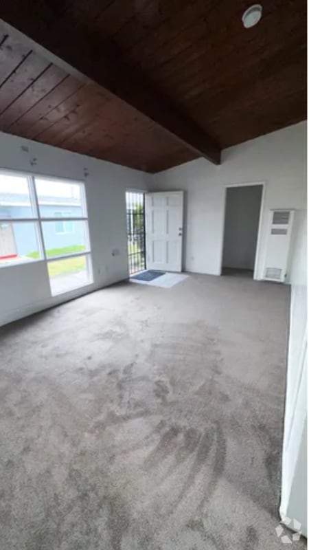 Building Photo - 4460 Clairemont Mesa Blvd Rental