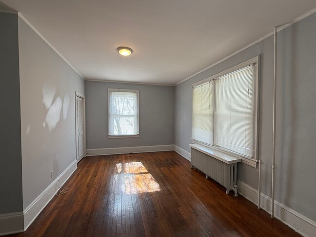 Photo - 1610 Hampton Ave SW Unit 1610 Hampton Avenue  1