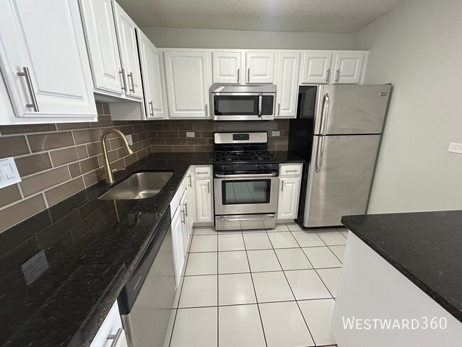 Photo - 545 N Dearborn St Unit #2706