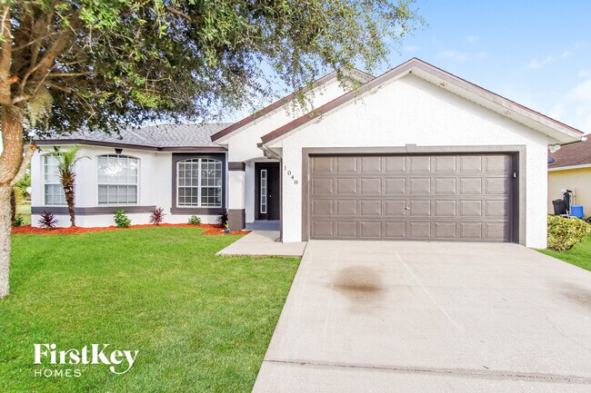 Photo - 1048 Tolson St SE