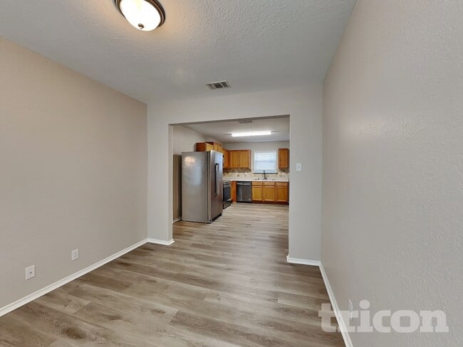 Photo - 9603 Kennebec Way