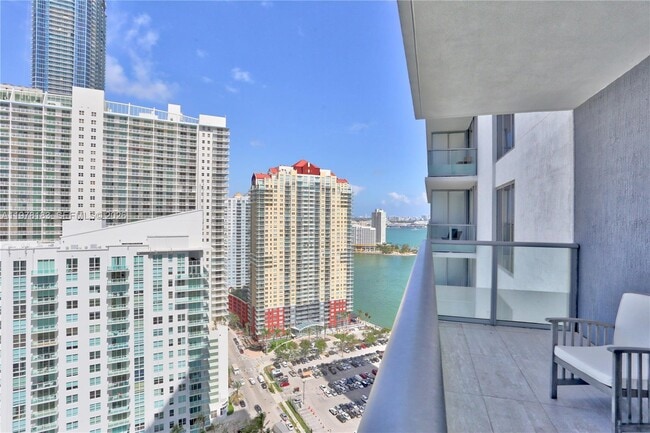 Photo - 1300 Brickell Bay Dr Unit 2700