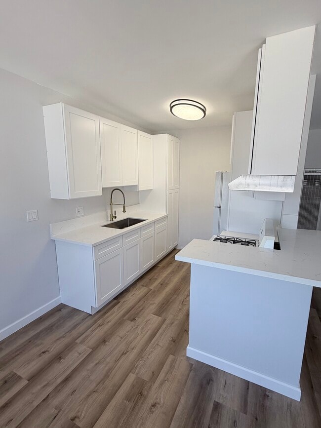 Photo - 1223 N Kingsley Dr Unidad Kingsley APT