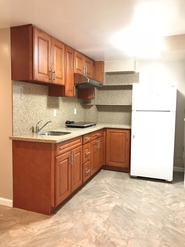 Eating Area - 271 Westridge Ave Unit Inlaw