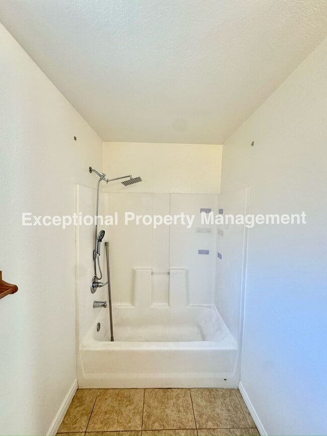 Photo - 162 S Pershing Ave Unit 162 S Pershing Ave.,  C