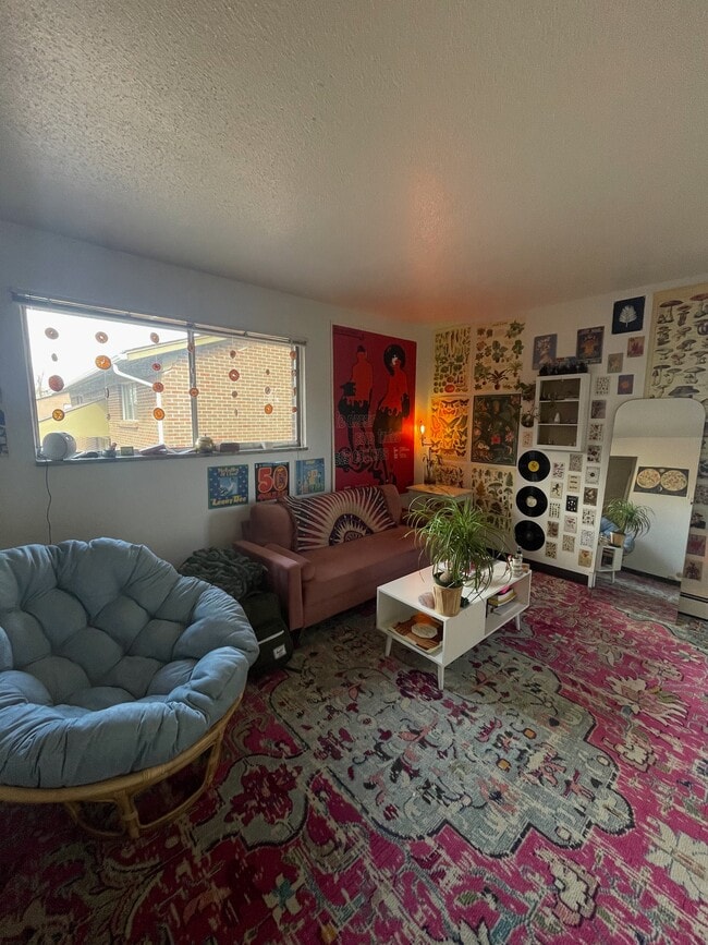 Photo - 925 James Ct Unit 1