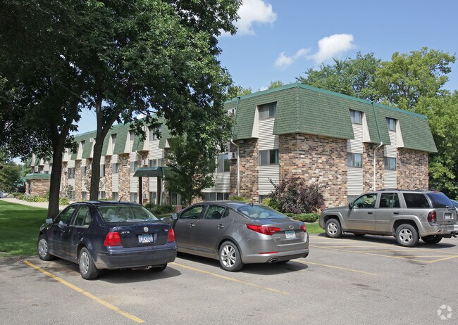 Photo - Oak Place Apartments