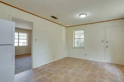 Photo - 107 McClain St
