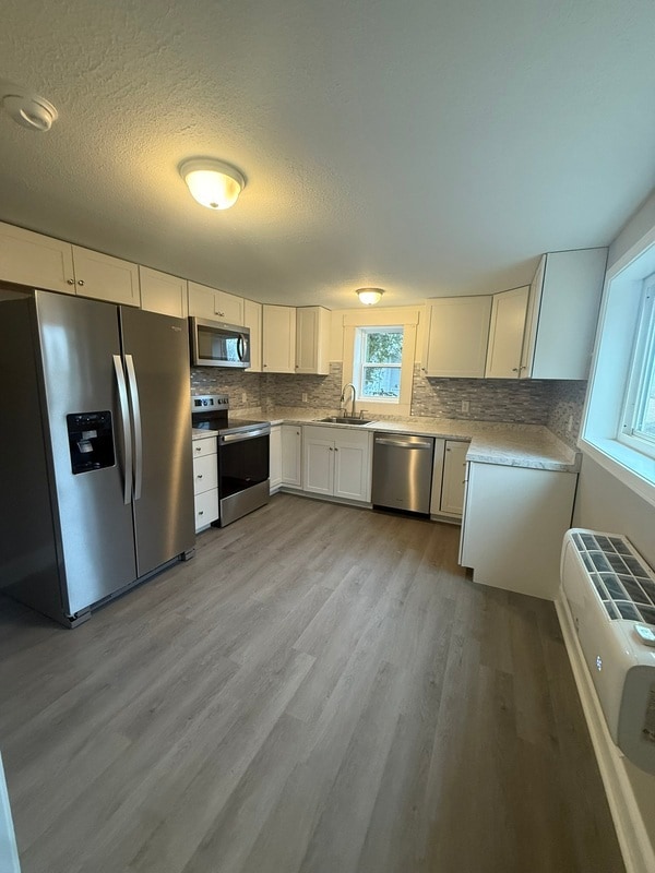 Photo - 1300-1330 Windsor Avenue - 1304B