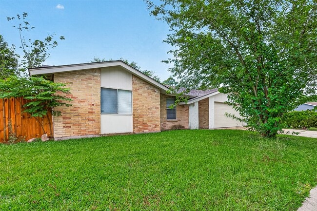 Photo - 10402 Permian Dr