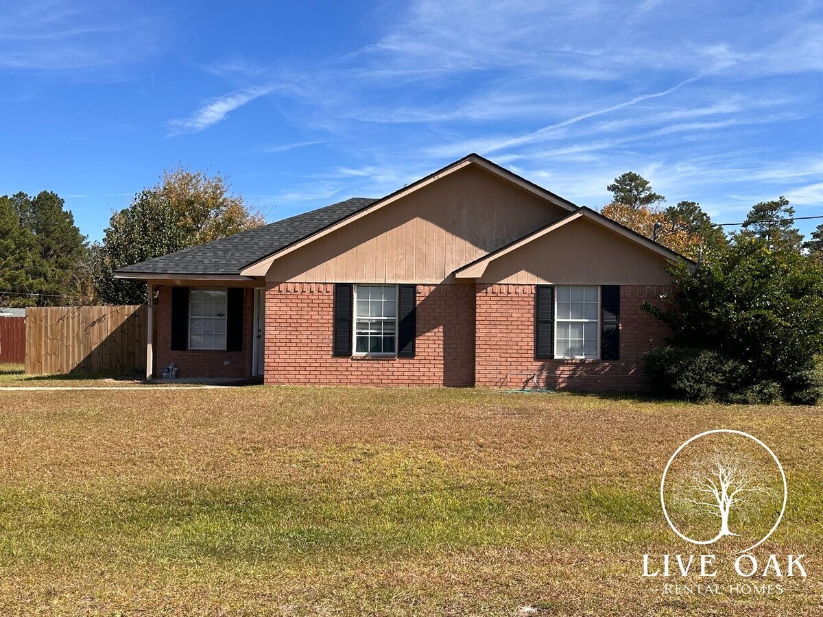 Photo - 16 Retriever Way