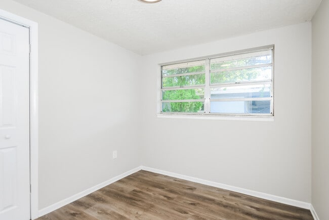 Photo - 3823 Ave J NW