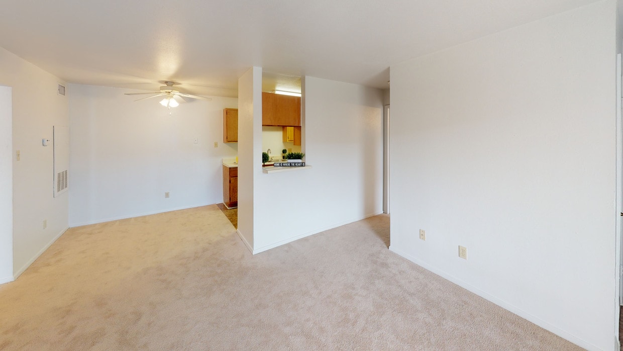 Photo - Huntington Apartments