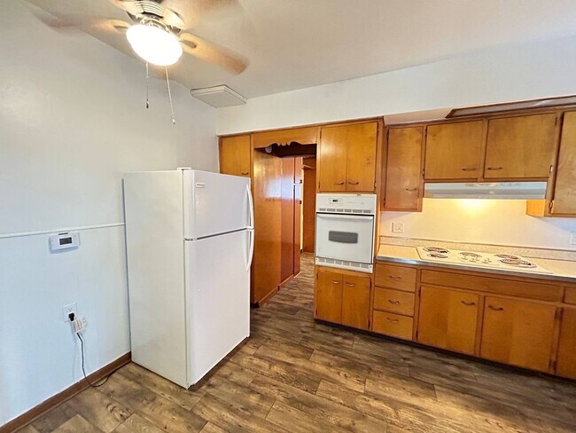 Photo - 4414-4416 Kenneth Ave Unidad 4414