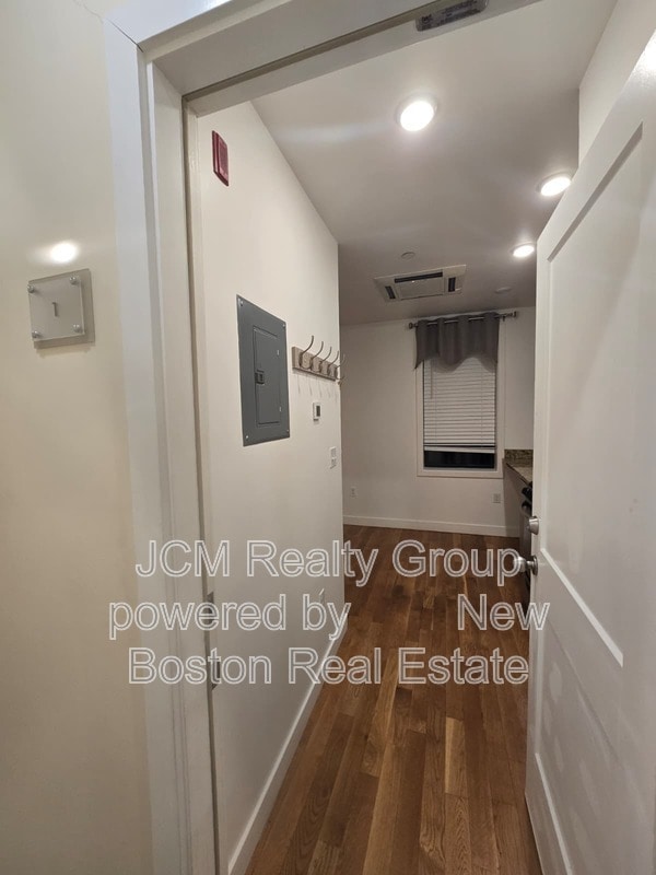 Photo - 21 Fifth Street Unit Studio /  11