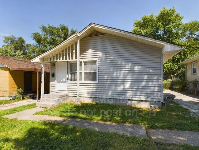 Photo - 4535 Lister Ave