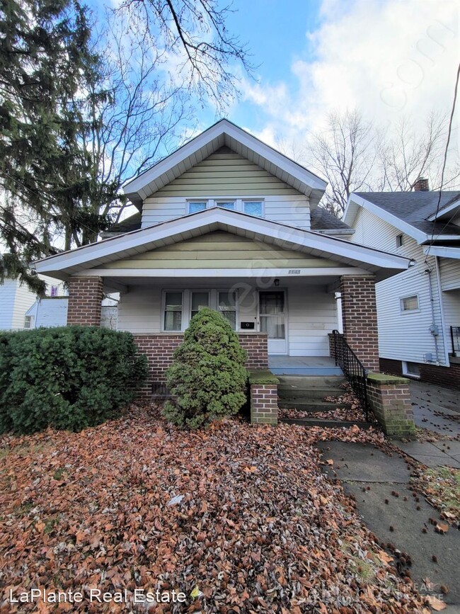 3 br, 1 bath House - 1143 Berdan Avenue - 3 br, 1 bath House - 1143 Berdan Avenue