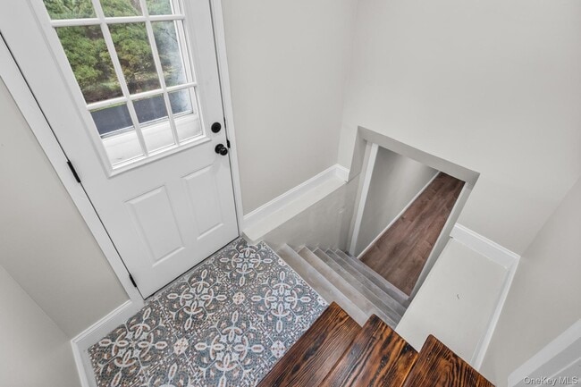 Photo - 78 E Maltbie Ave