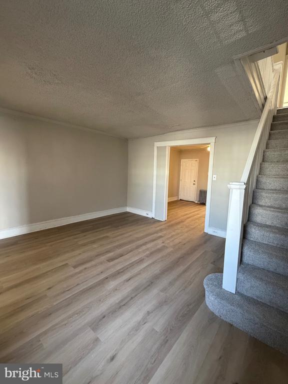 Photo - 6904 Dicks Ave