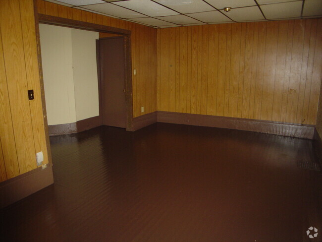 Building Photo - 813 Sheridan Ave Rental