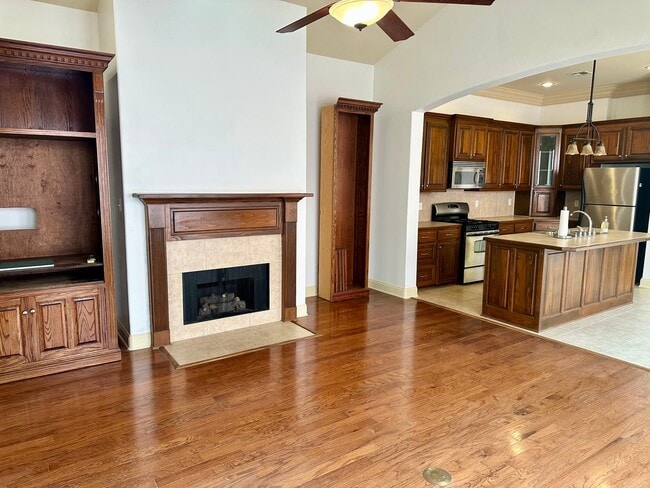 Photo - 119 Coconut Grove Cir