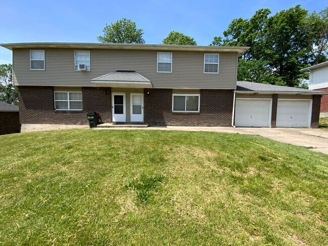 Photo - 409-411 Brewer Dr Unit 409