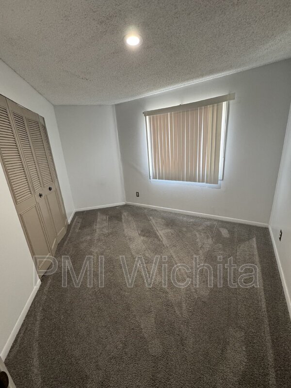 Photo - 3501 W 21st St N Unidad 7