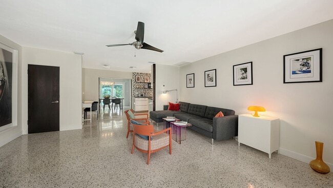 Photo - Museum's Area Home