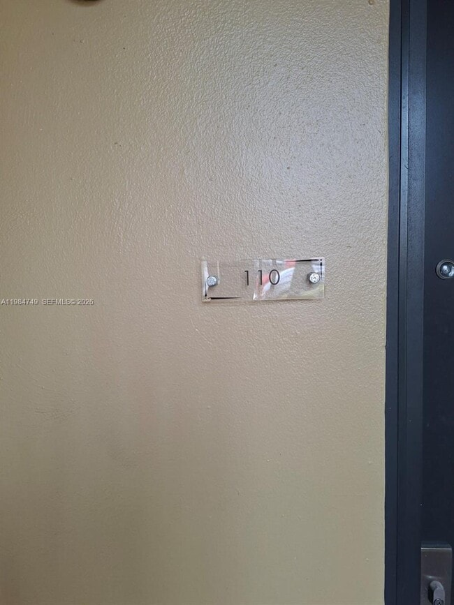 Building Photo - 301 Golden Isles Dr Unit 110