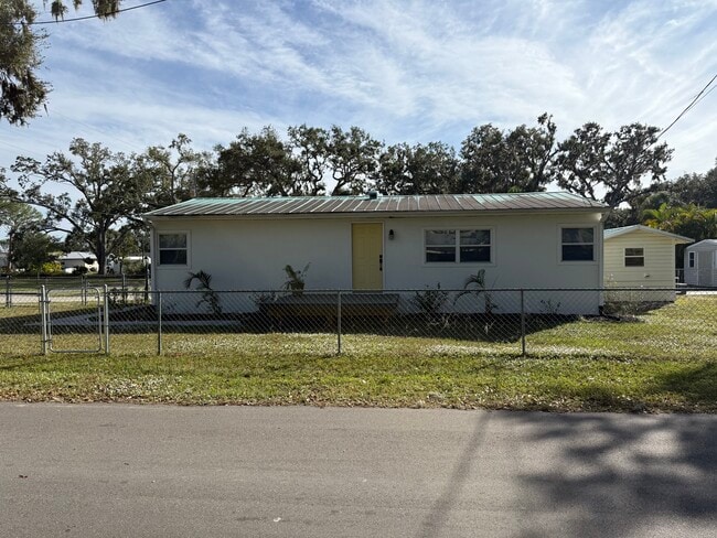 Frente de la casa - 819 Franklin Ave