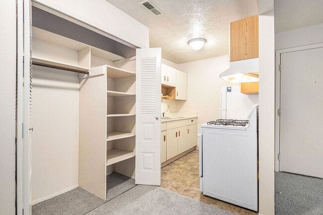 Irish Hills Apartments
