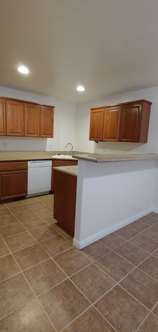 Photo - 7113 Victor Pl Unit B