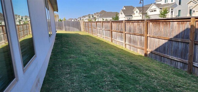 Photo - 100 Los Olives Ln