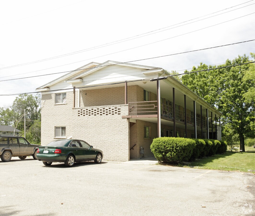 Photo - Oakview Manor