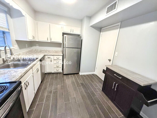 Photo - 2201 Montreat Cir Unit Apt D