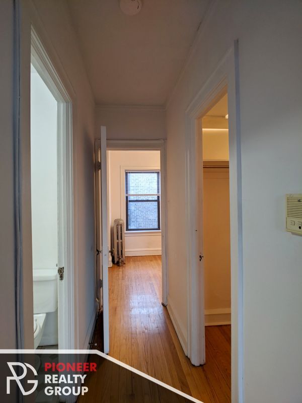 Photo - 4602 N Winchester Ave Unit 2E