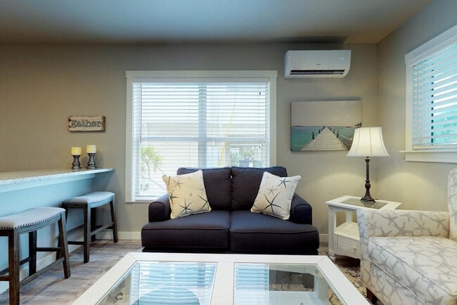 Photo - 211 S Bay Blvd Unidad SI ID1591341P