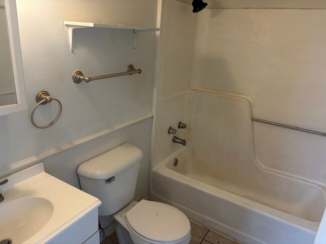 Photo - 125 S Central Ave Unit B